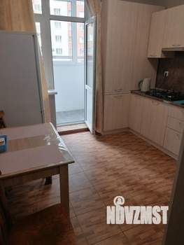 1-к квартира, посуточно, 37м2, 1/1 этаж