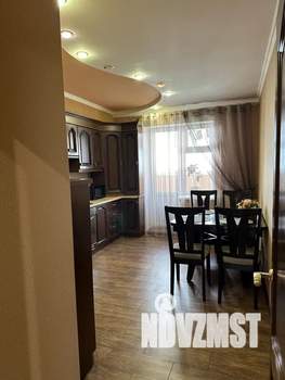 2-к квартира, посуточно, 56м2, 3/12 этаж