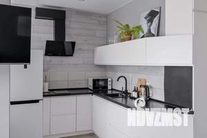 1-к квартира, посуточно, 35м2, 8/16 этаж