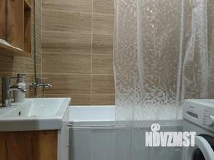 2-к квартира, посуточно, 65м2, 2/16 этаж