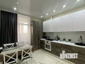 1-к квартира, посуточно, 41м2, 3/18 этаж