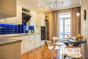 2-к квартира, посуточно, 57м2, 1/1 этаж