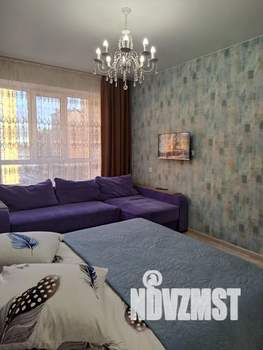 1-к квартира, посуточно, 38м2, 9/18 этаж