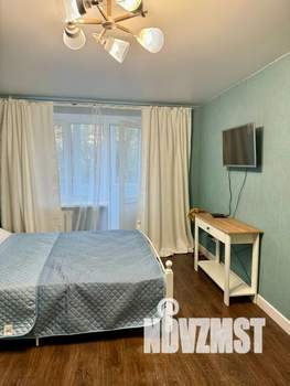 1-к квартира, посуточно, 34м2, 3/5 этаж