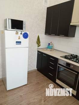1-к квартира, посуточно, 39м2, 12/18 этаж