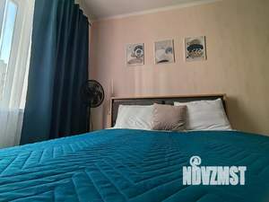 1-к квартира, посуточно, 40м2, 8/12 этаж