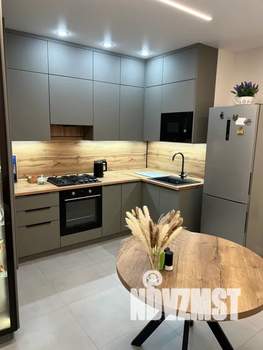 1-к квартира, посуточно, 38м2, 7/9 этаж