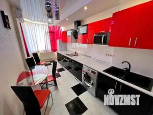1-к квартира, посуточно, 50м2, 3/10 этаж