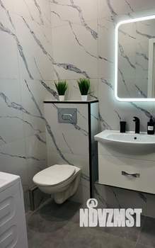 1-к квартира, посуточно, 40м2, 1/18 этаж
