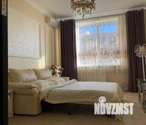 1-к квартира, посуточно, 43м2, 12/16 этаж