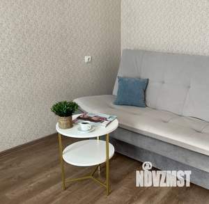 1-к квартира, посуточно, 43м2, 11/18 этаж