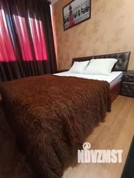 1-к квартира, посуточно, 40м2, 7/10 этаж