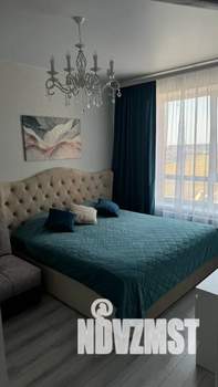 1-к квартира, посуточно, 38м2, 17/18 этаж