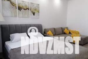 1-к квартира, посуточно, 41м2, 8/9 этаж