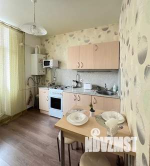 1-к квартира, посуточно, 35м2, 6/17 этаж