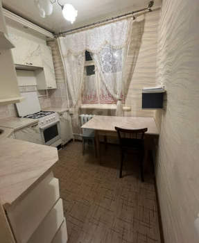 3-к квартира, на длительный срок, 60м2, 1/5 этаж