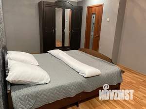 1-к квартира, посуточно, 40м2, 8/10 этаж