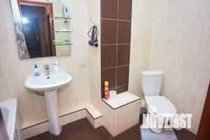 2-к квартира, посуточно, 53м2, 1/1 этаж