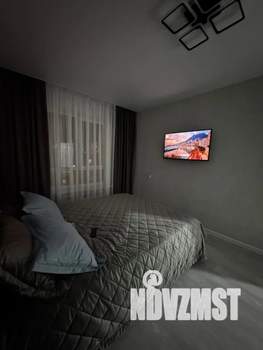 1-к квартира, посуточно, 37м2, 12/16 этаж