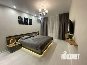 1-к квартира, посуточно, 41м2, 3/18 этаж