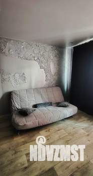 1-к квартира, посуточно, 38м2, 3/9 этаж