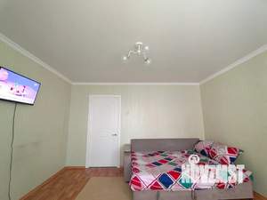 1-к квартира, посуточно, 40м2, 4/10 этаж