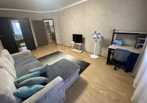 1-к квартира, на длительный срок, 42м2, 3/16 этаж