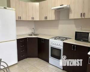 2-к квартира, посуточно, 60м2, 3/18 этаж