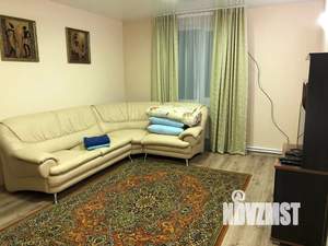 2-к квартира, посуточно, 79м2, 1/2 этаж