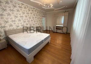 3-к квартира, на длительный срок, 110м2, 3/6 этаж