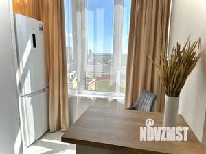 1-к квартира, посуточно, 35м2, 17/18 этаж