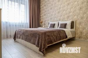 1-к квартира, посуточно, 43м2, 11/18 этаж