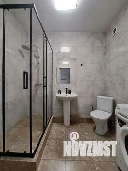 1-к квартира, посуточно, 38м2, 13/18 этаж