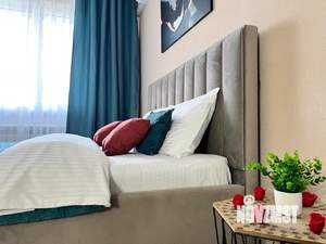 1-к квартира, посуточно, 37м2, 4/19 этаж