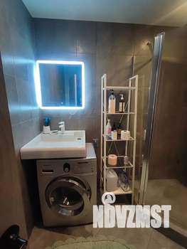 Студия квартира, посуточно, 40м2, 6/9 этаж