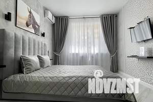 1-к квартира, посуточно, 35м2, 10/18 этаж