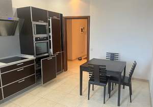 3-к квартира, на длительный срок, 110м2, 4/5 этаж