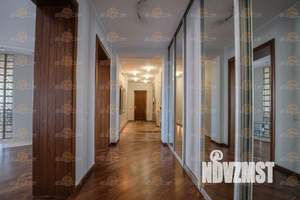 4-к квартира, на длительный срок, 142м2, 8/12 этаж