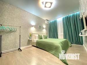 1-к квартира, посуточно, 39м2, 18/18 этаж