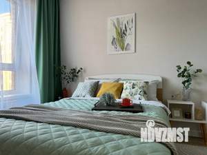 1-к квартира, посуточно, 38м2, 10/18 этаж