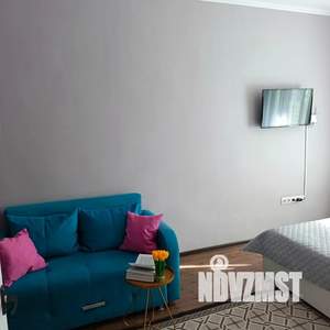 1-к квартира, посуточно, 37м2, 4/7 этаж