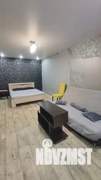 1-к квартира, посуточно, 38м2, 3/9 этаж