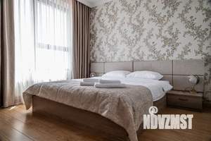 1-к квартира, посуточно, 43м2, 7/9 этаж