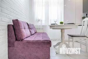 1-к квартира, посуточно, 42м2, 1/1 этаж