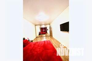 1-к квартира, посуточно, 40м2, 6/9 этаж