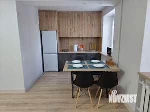 1-к квартира, посуточно, 42м2, 1/1 этаж