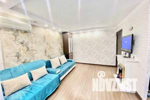 2-к квартира, посуточно, 50м2, 2/5 этаж