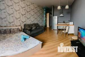 1-к квартира, посуточно, 35м2, 1/1 этаж