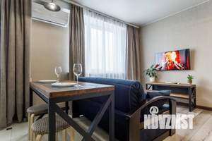 Студия квартира, посуточно, 35м2, 7/9 этаж