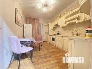 1-к квартира, посуточно, 62м2, 1/1 этаж